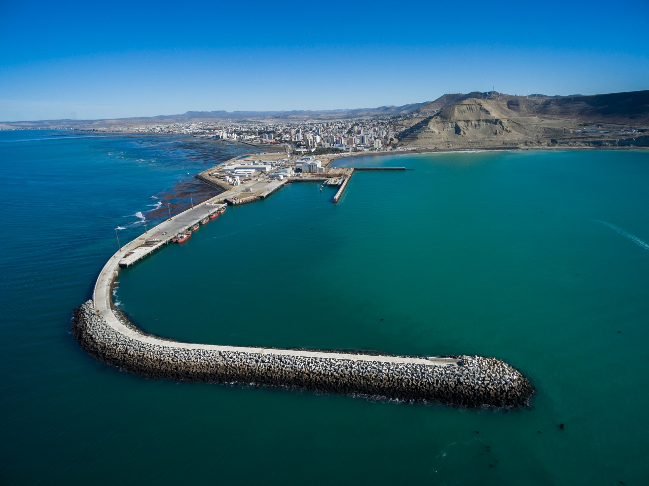 Chubut impulsa ambicioso proyecto para revitalizar el puerto de Comodoro Rivadavia con el astillero más grande y moderno de la Patagonia